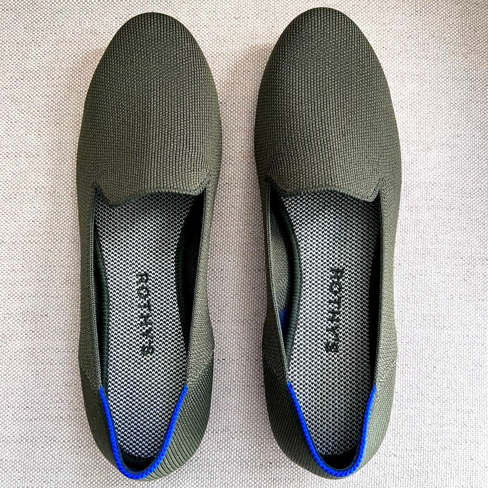 New, never worn Rothy’s cypress loafer
